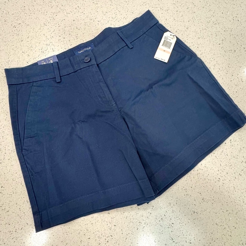 Nautica Women's Navy Cotton-Blend Chino Shorts 6” size 10 NWT